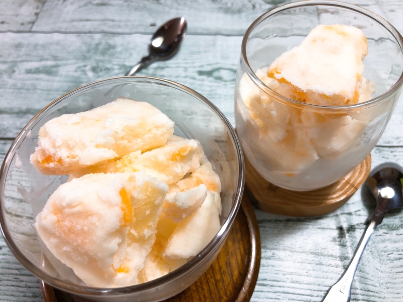 簡単アイスの作り方♪ヨーグルト＆フルーツ缶を混ぜるだけの「フローズンヨーグルト」