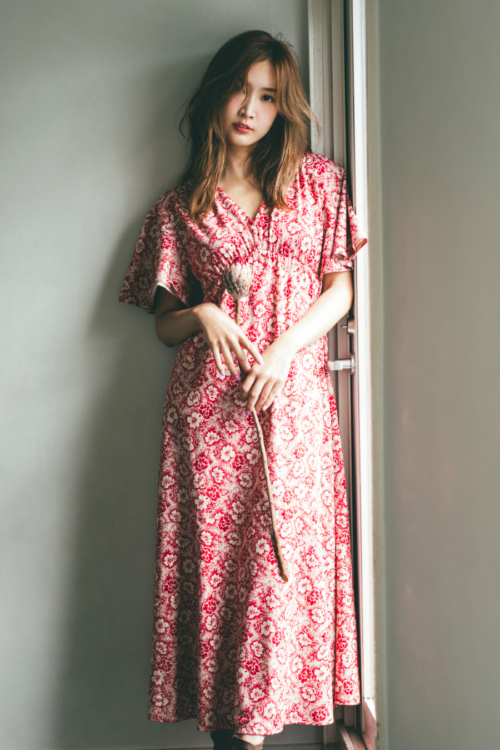 〈SNIDEL×紗栄子〉新コレクション「ONE MILE DRESS Capsule Collection with Saeko」