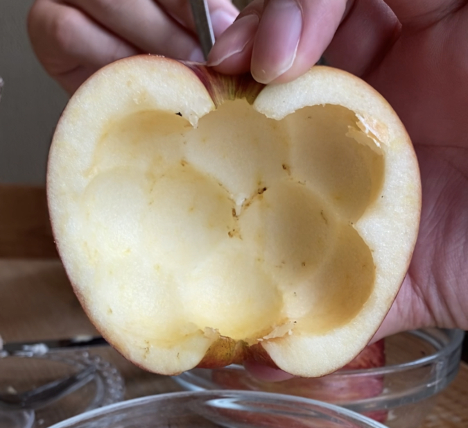 キャンベル・アーリー／長野県産のりんご「シナノスイート」を使用している『長野県産りんごのアップルパイ』（1,250円）