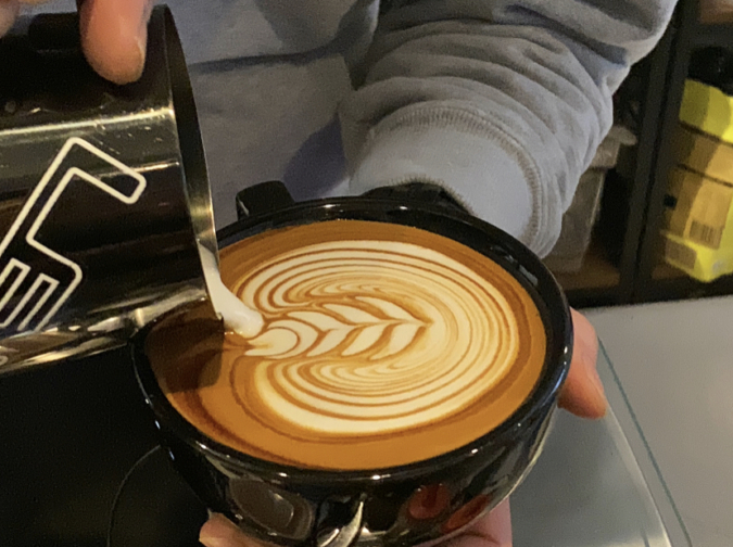 Connect Coffee（コネクトコーヒー）　ラテアート