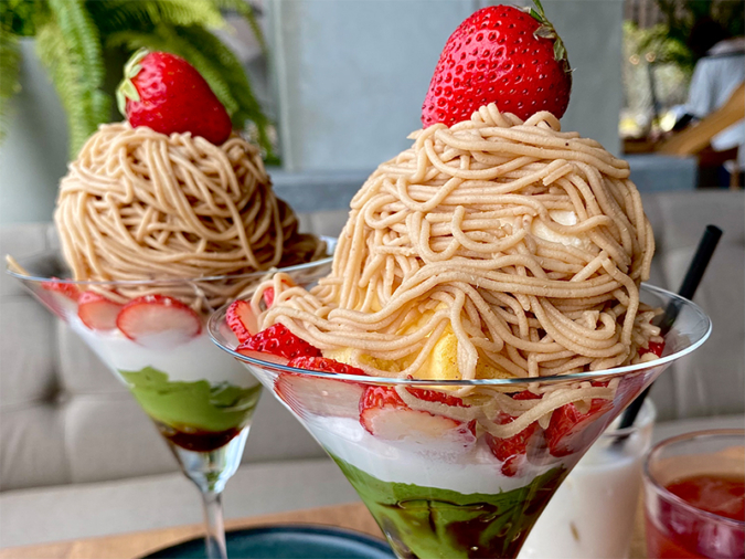 ROOFTOP  GARDEN  CAFFE  OTTOの季節のパフェ