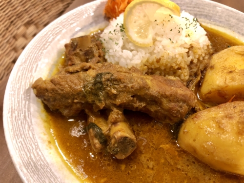 「mama curry」スペアリブカレー