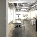 other　店内