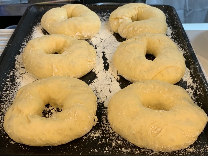 『Doughnuts Q（ドーナツキュー）』ビッグサイズのドーナツ