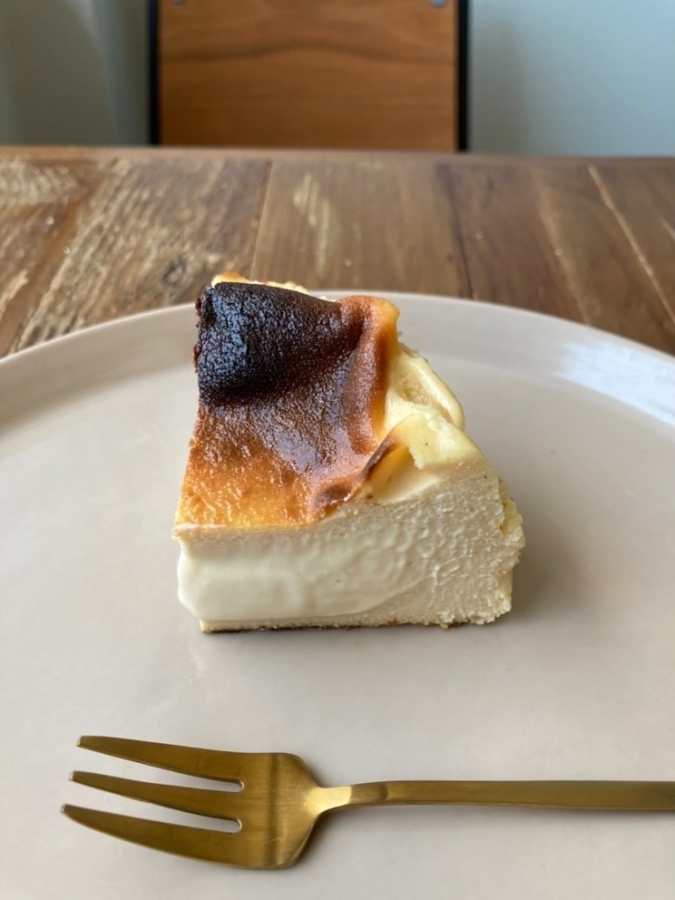 oriha（オリハ）　バスクチーズケーキ