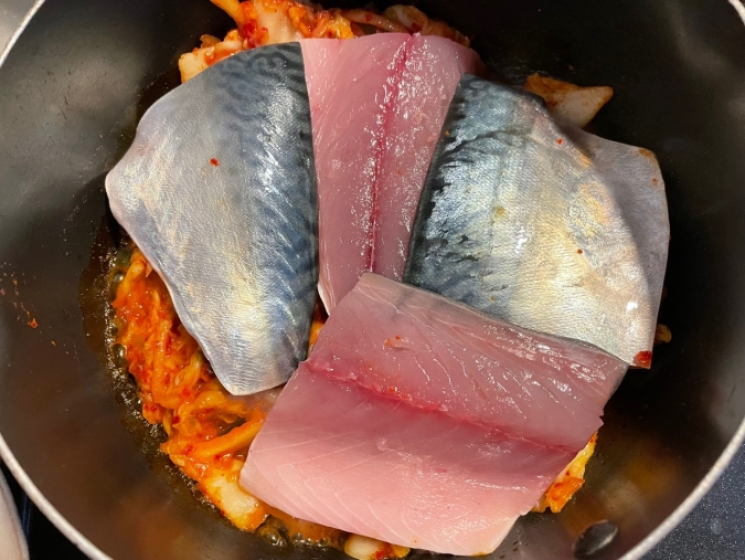 韓国では定番料理！「サバのキムチ煮込み」レシピ