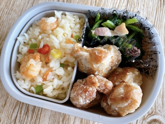 ファミリーマートの冷凍食品で作ったお弁当
