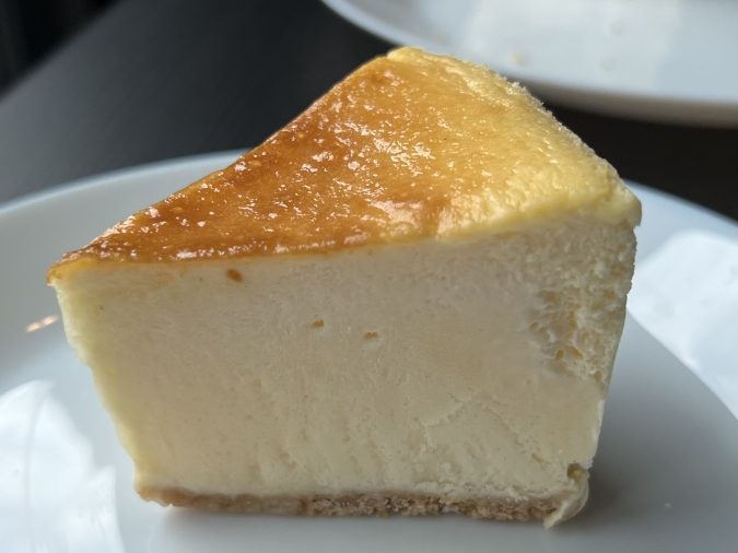 チーズケーキ（プレーン）　C.C.LABO（シーシーラボ）