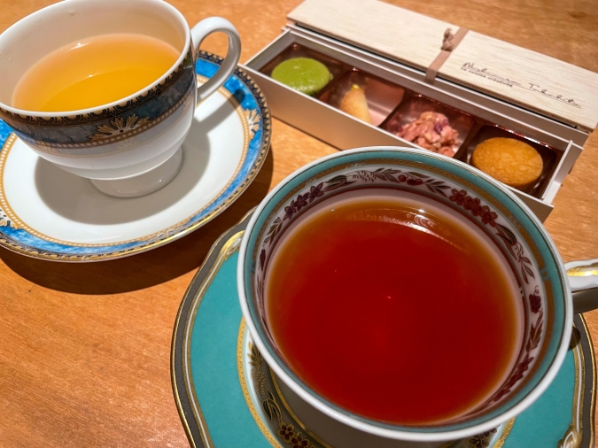 Nishimura Takahito la Cuisine creativite：お茶菓子