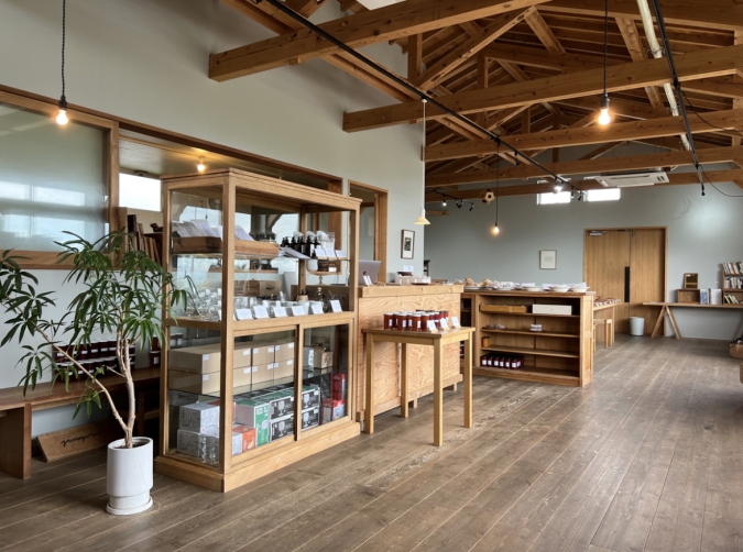 木の道具と喫茶のお店 jingoro（ジンゴロウ）　店内