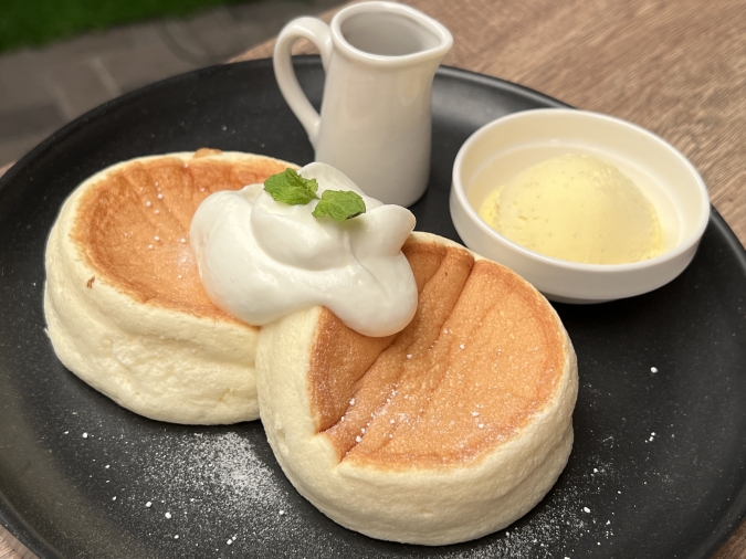 cafe Rob（カフェロブ）久留米店　ふわしゅわパンケーキ