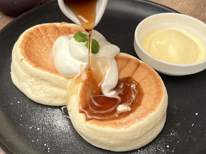cafe Rob（カフェロブ）久留米店　ふわしゅわパンケーキ
