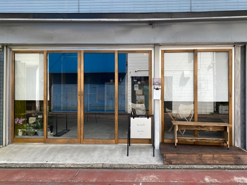 Apartment coffee Door（アパートメントコーヒードア）