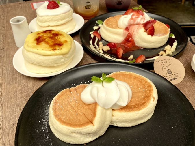 Cafe Rob（カフェロブ）久留米店　パンケーキ集合