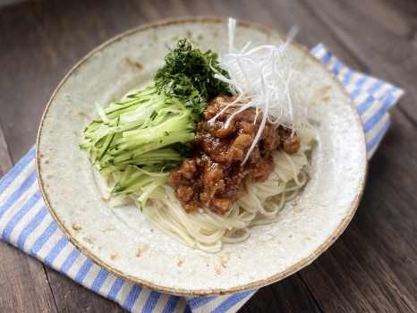 肉みそ麺