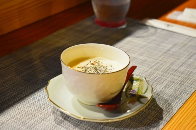 和食人の店 すしカフェ 健　ホワイト茶碗蒸し