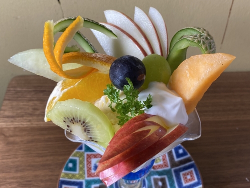 甘いフルーツがごろごろ♡北九州「KOKURA堂」で話題のパフェ