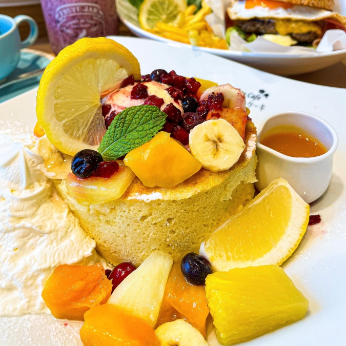 Hawaiian Cafe 魔法のパンケーキ ブランチ博多店　プレミアムパンケーキトロピカル