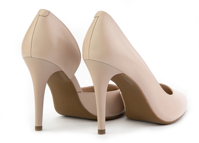 Classic,And,Elegant,High-heeled,Women,Shoes.,Minimalist,And,Stylish,Beige