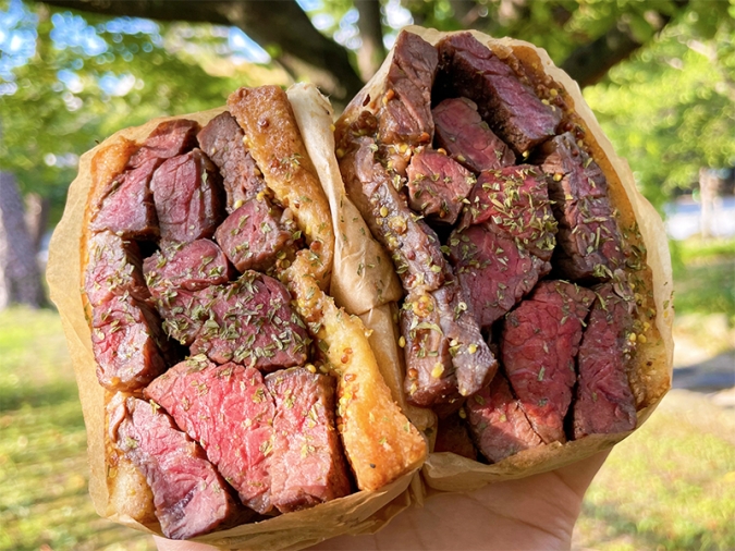 焼肉の龍園 小倉本店　ステーキサンド