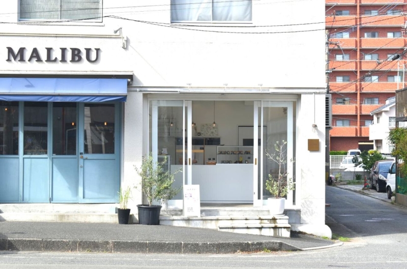 andRU-（アンドルー）外観