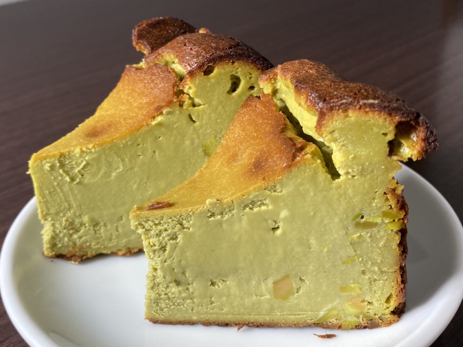 Cheesecake Rocca（チーズケーキ ロッカ）　バスクチーズケーキ（ピスタチオ）