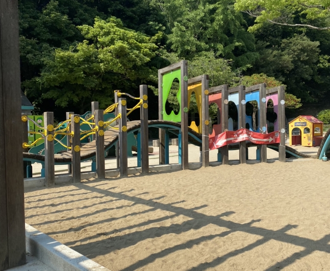 東平尾公園　砂場横の遊具