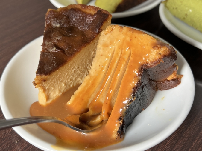 Cheesecake Rocca（チーズケーキ ロッカ）　バスクチーズケーキ（キャラメル）
