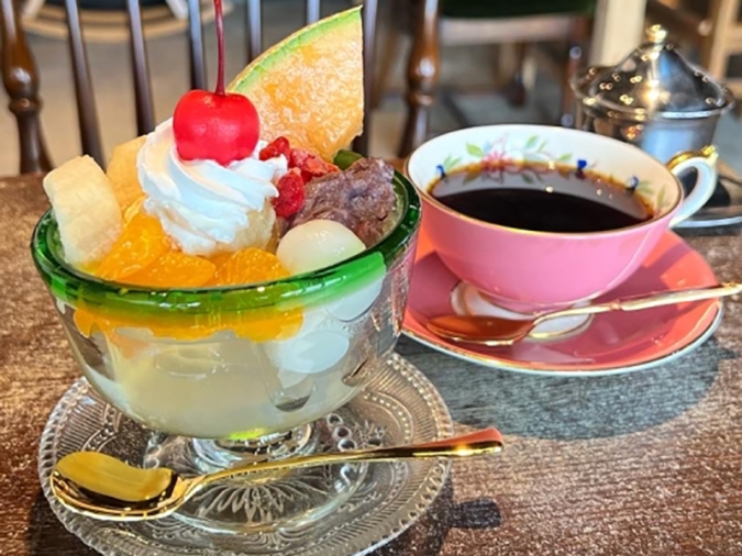 Antique＆Cafe Annola（アンティーク アンド カフェ アンノラ）