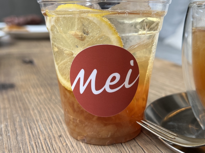 Mei Cafe・ダイワ博多　アップルティーソーダ