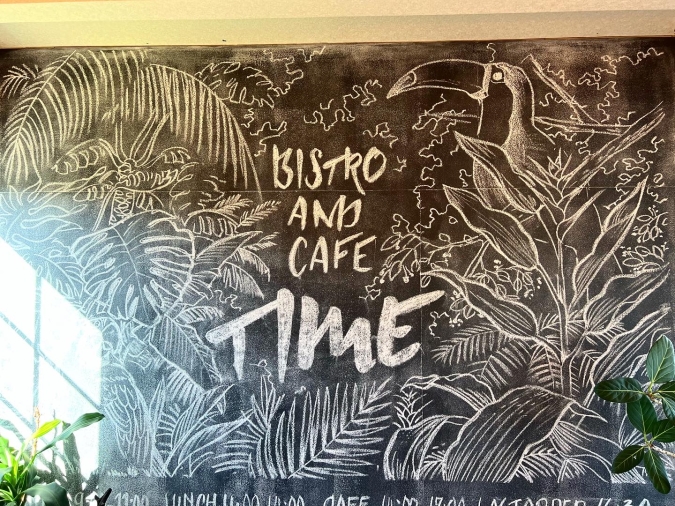 Bistro＆Cafe TIME（ビストロ＆カフェ タイム）店内アート
