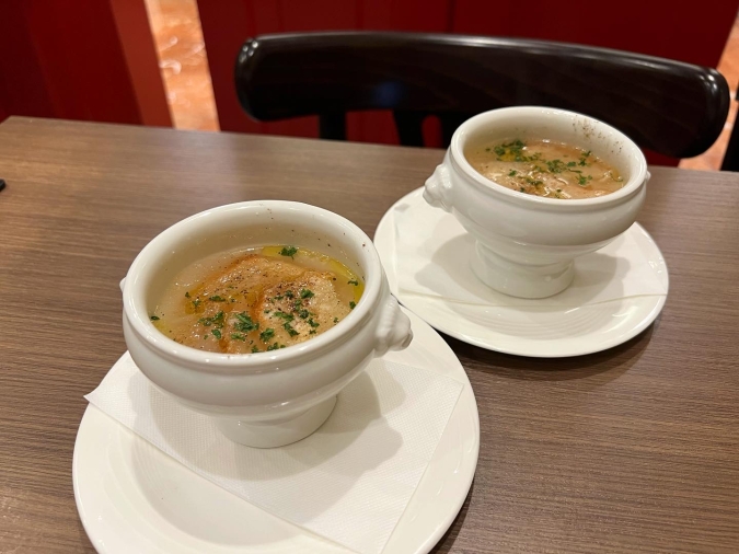 スープ　Bistro en cocotte（ビストロ アン・ココット）