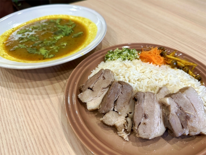 カレー＆スパイス居酒屋 エソラカレー