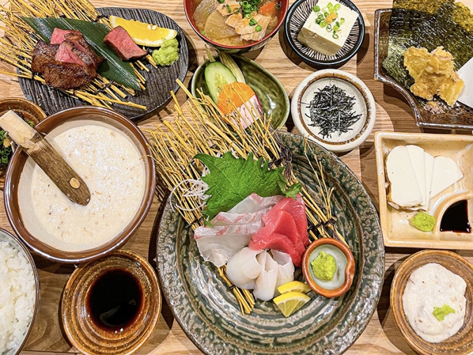 あお季　自然薯定食