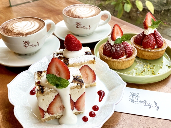 cafe lily（カフェリリー）いちごスイーツ