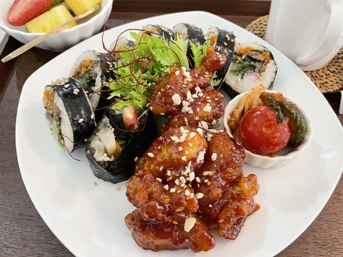 鳥たちと樹（とりたちとき）