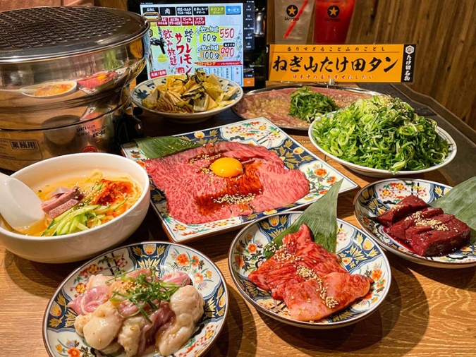 天神焼肉ホルモン たけ田 大名店