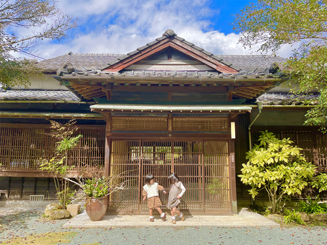 Feuille（カフェ・フイユ）