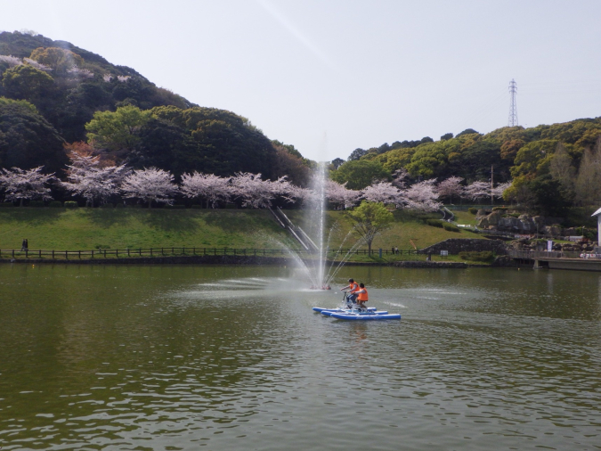 福岡県営中央公園　水上アクティビティ