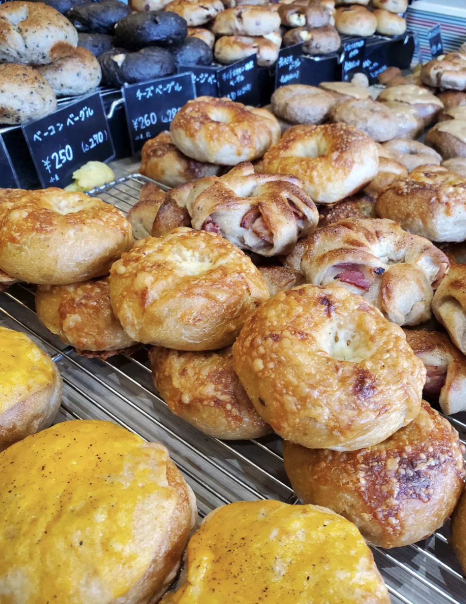 The Roots Neighborhood Bakery 福岡 _ The Roots Neighborhood Bakery – ERWXL