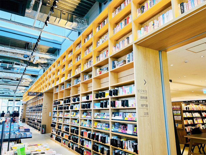 九大伊都 蔦屋書店