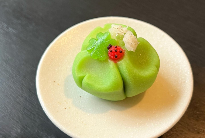 ANAクラウンプラザホテル福岡日本料理筑紫野　和のアフタヌーンティー“万葉”上生菓子
