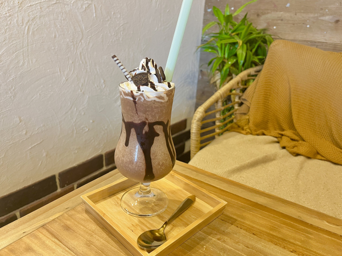 churum cafe （チュルムカフェ）チョコバナナオレオフラペチーノ