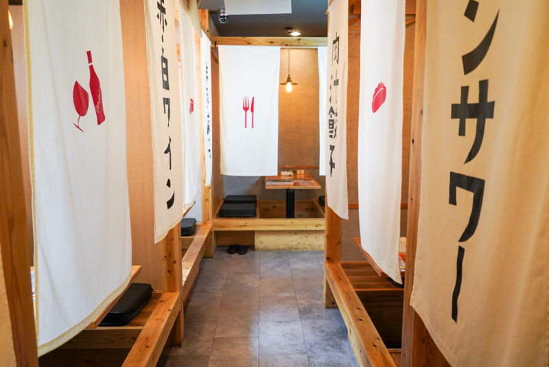 マドンナ：店内