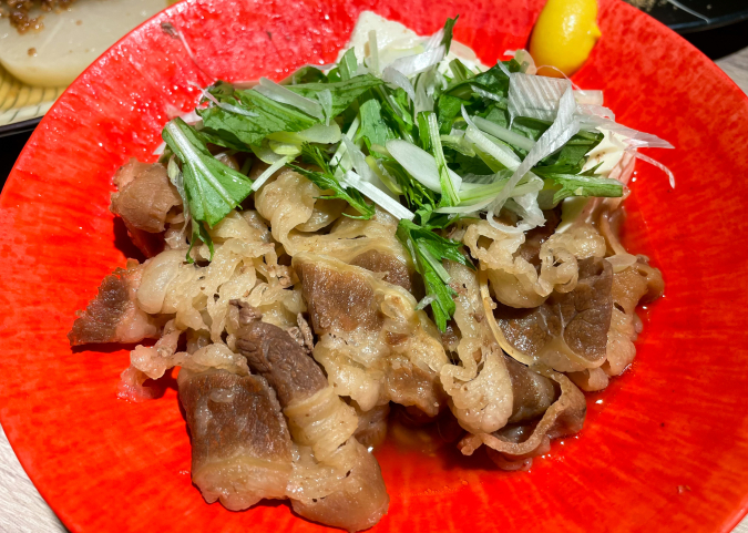 肴と藁焼き すえのや：すえのやの肉豆腐