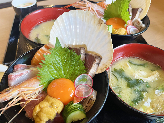 海鮮丼ぶり なか佐