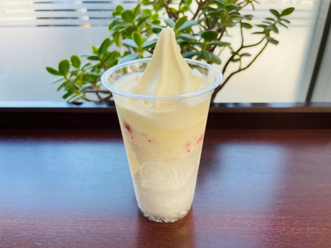 白いハロハロ＆チョコスイーツ