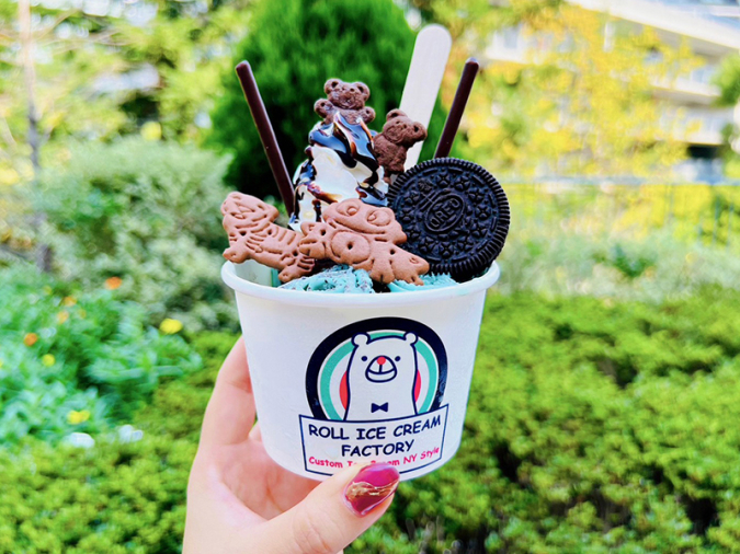 ROLL ICE CREAM FACTORY MARK IS 福岡ももち店