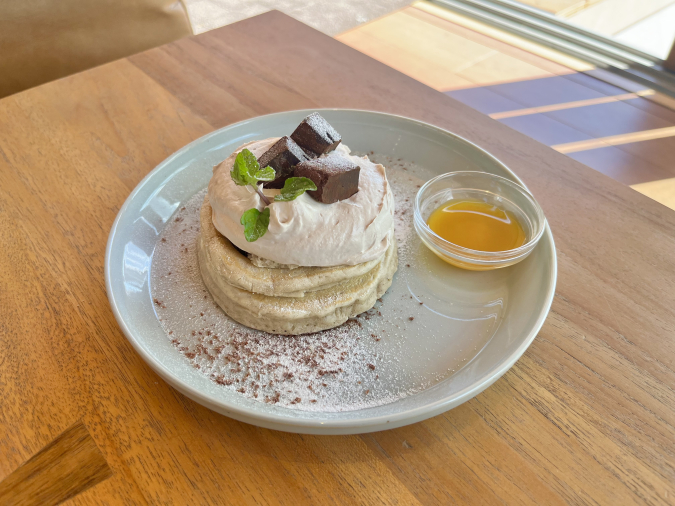 cafe&studio KURUMERU /くるめる（カフェアンドスタジオクルメル）生チョコキャラメルパンケーキ