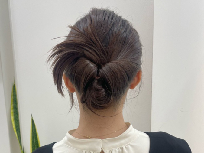 美容師が教える「垢抜けヘアアレンジ」